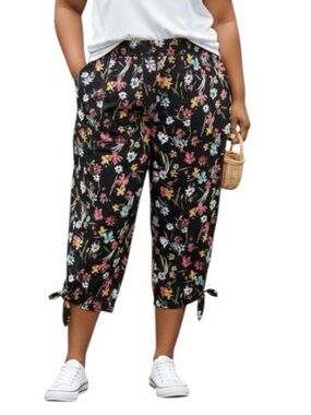 Lane Bryant Black Floral Cropped Elastic Waist Pants Tie Cuffs size 14/16